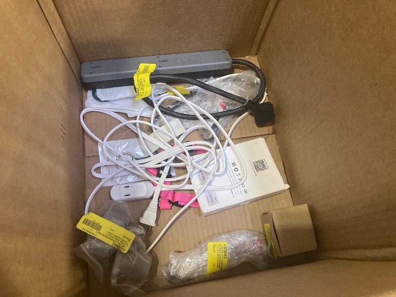Photo 1 of BOX LOT OF ASSORTED MERCHANDISE
