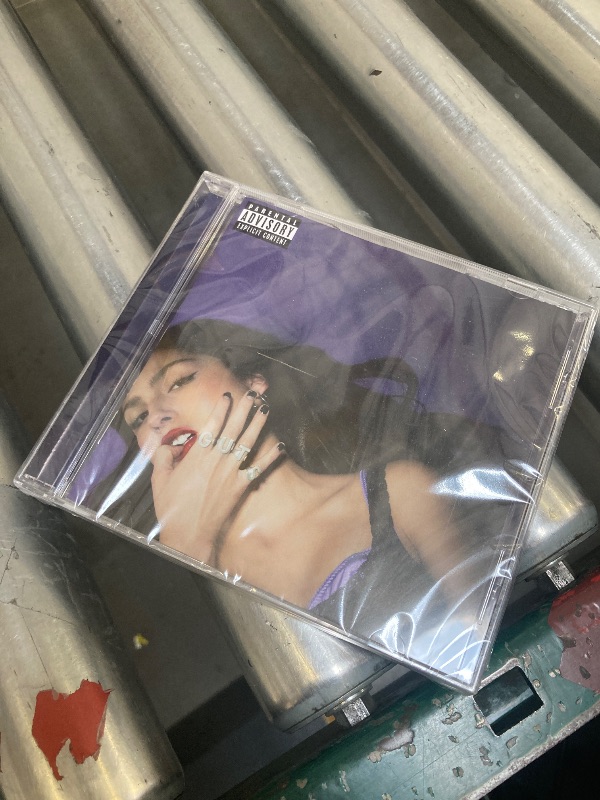 Photo 1 of GUTS CD