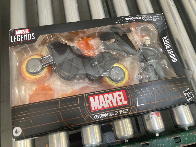 Photo 1 of Marvel Legends Series Ghost Rider (Danny Ketch) with Motorcycle, 85th Anniversary Comics Collectible 6-Inch Action Figure