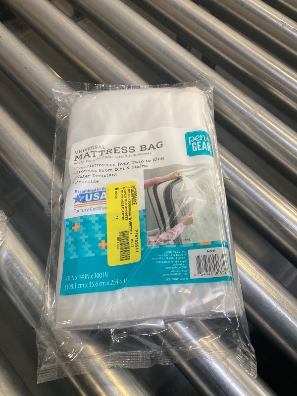 Photo 1 of Pen + Gear Universal Mattress Bag Fits All Bed Sizes from Twin to King Moving Supplies Plastic Clear