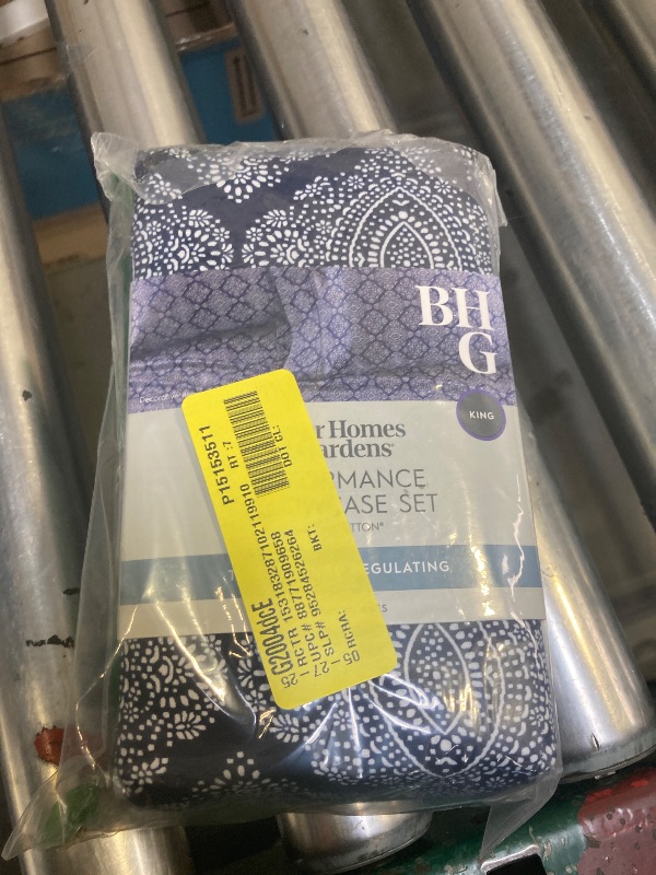 Photo 1 of  Better Homes & Gardens 400 Thread Count Performance Hygro Cotton Pillowcase Set Navy Ogee King 
