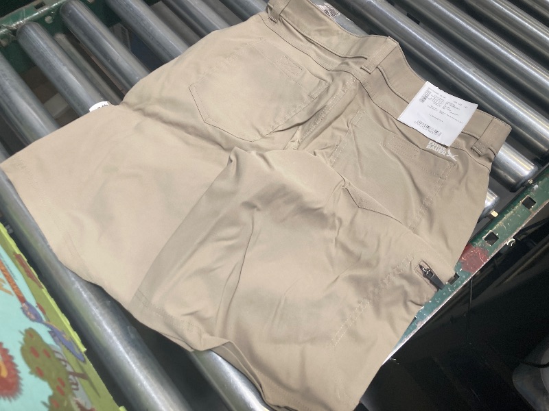 Photo 1 of EDDIE BAUER MEN'S TECH SHORT, SIZE 32