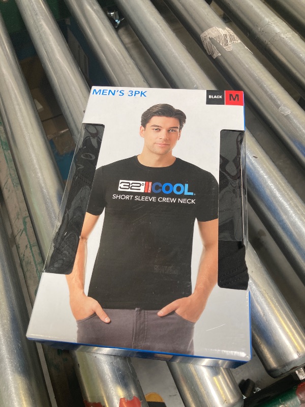 Photo 1 of 32 Degrees Men's Cool Tee, 3-Pack (US, Alpha, Medium, Regular, Regular, Black)