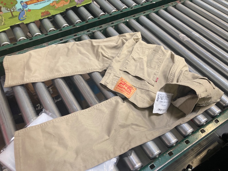 Photo 1 of Levi's Men's 514 Jean, SIZE 34 X 30 