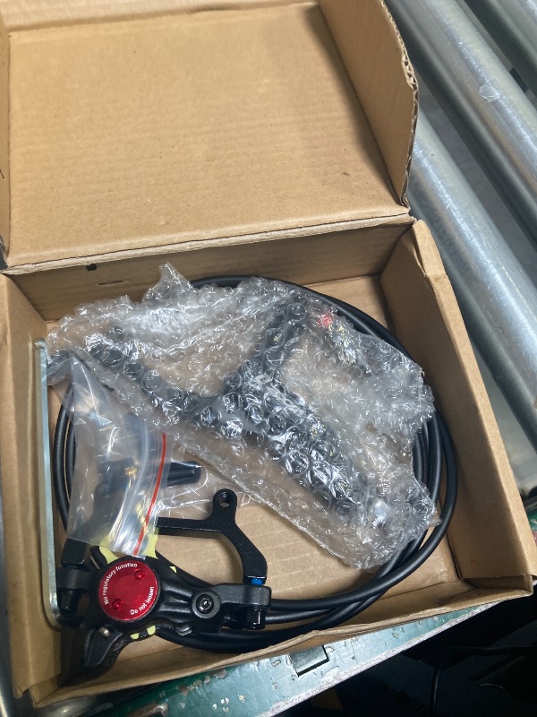 Photo 1 of Hycline Ebike Hydraulic Disc Brake Set: Zoom H875E 2-Pistons 2-PIN Power-Off Electric Bike Right Brake Levers with Rear Calipers PM/is Adapter