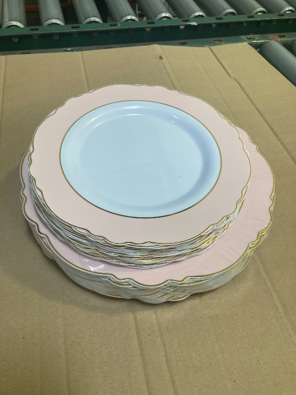 Photo 1 of Disposable Plastic Plates--Pink/Gold