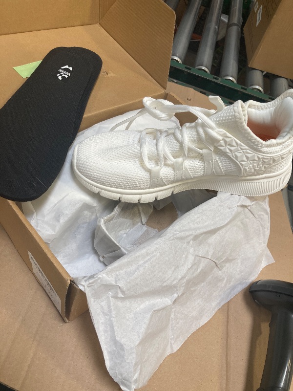 Photo 1 of INZCOU Running Walking Shoes Lightweight Tennis Shoes Non Slip Gym Workout Shoes Breathable Mesh Walking Sneakers Pure White 9women / 8men