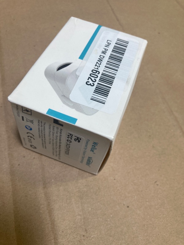 Photo 1 of Wellue Pulse Oximeter Fingertip Blood Oxygen Saturation Heart Rate Monitor with Batteries and Lanyard Bluetooth FS20F White