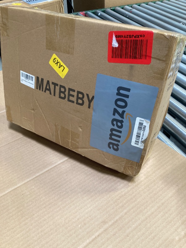 Photo 1 of MATBEBY King Size Mattress Pad - Cooling Breathable Mattress Topper, Quilted Fitted Mattress Protector, Pillow Top Mattress Cover with 8-21" Deep Pocket, Soft, Machine Washable, White, 78x80 Inches