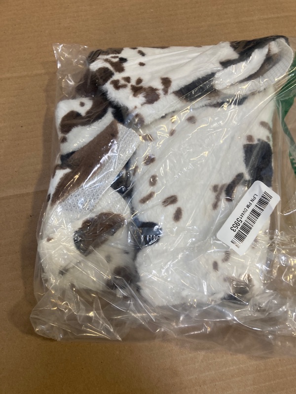 Photo 1 of Sgizoku Cow Print Rug - 3.6x2.5 Feet Cow Hide Rugs Faux Cowhide Rug Cute Area Rug Fun Western Room Decor Cow Rugs for Living Room Bedroom Non-Slip Brown(43 inches x 29 inches)