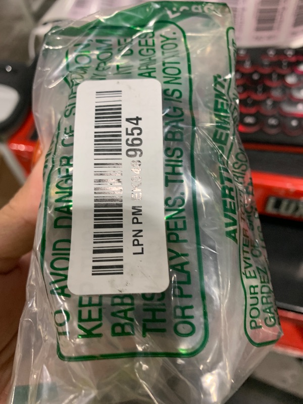 Photo 1 of DOZYANT Universal Fit POL Propane Tank Adapter with Gauge - Converts POL LP Tank Service Valve to QCC1 / Type 1, Old to New Connection Type