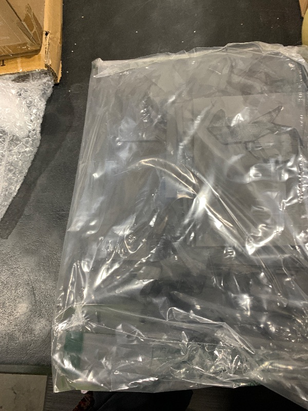 Photo 1 of qiqee Black Gift Bags with Tissue Paper Mulit Assorted Sizes 10PCS Present Party Favor Birthday Bags(2pcs Large 13", 4pcs Medium 9", 4pcs Small 6" Bags?30pcs Tissue Paper)