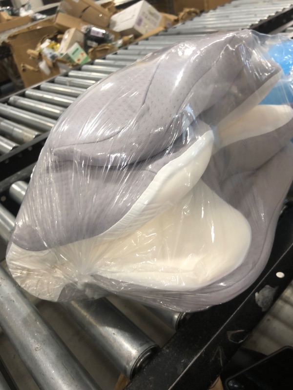 Photo 1 of NECK PILLOW 