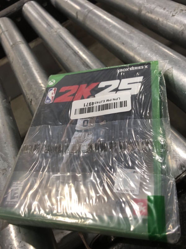 Photo 1 of NBA 2K25 - Xbox Series X