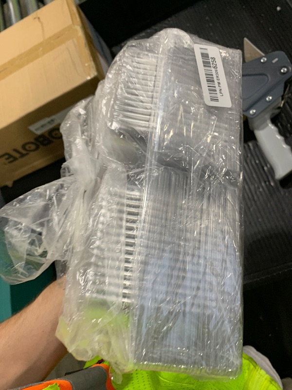 Photo 1 of 100 Count Clear Plastic Hinged Take Out Containers Clamshell Takeout Tray Food Clamshell Containers Outside Diameter for Dessert, Snacksetc, Cakes Slice, Cookies, Salads