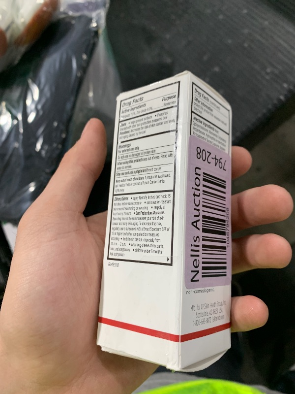 Photo 1 of EltaMD UV Clear Face Sunscreen SPF 46, Oil Free for Face with Zinc Oxide, Dermatologist Recommended Sunscreen Lotion, For Acne-Prone Sensitive Skin, 1.7 oz Pump