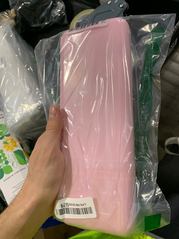 Photo 1 of KADS Arm Rest for Nails Cushion,Hand Rest for Nails Tech, Hand Rest Pillow for Nails Toenails, Detachable Nail Art Accessories Tool for Nails Tech (Pink)