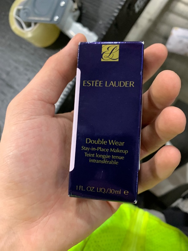 Photo 1 of Estée Lauder Double Wear Stay-in-Place 24-Hour Long-Wear Matte Foundation Makeup, 1 Fl Oz, 2N1 Desert Beige