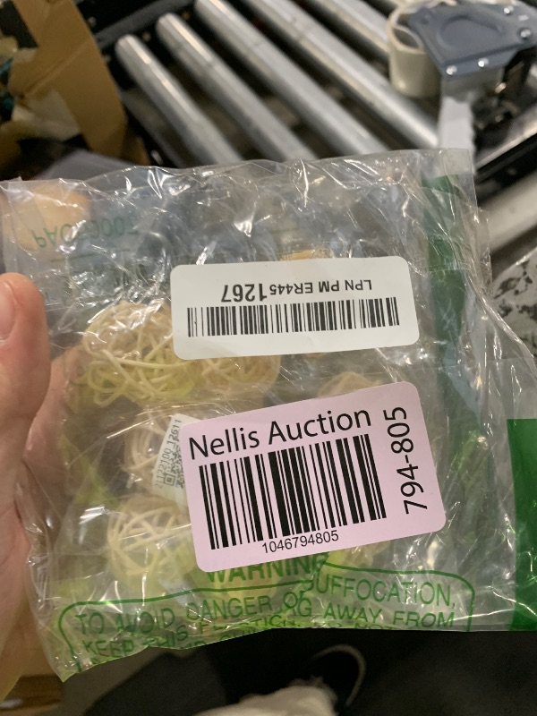 Photo 1 of 10Pcs Rattan Balls, Sepak Takraw Toy Color Rattan and Harmless Parrot Small Animal Chew Toy for Parrot