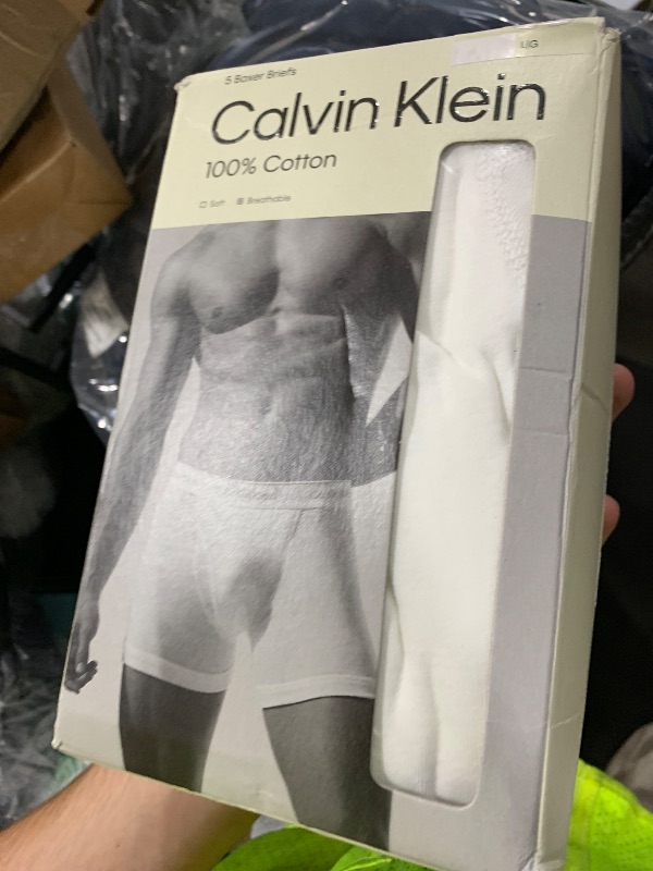Photo 1 of Calvin Klein Men's Cotton Classics 5-pack Boxer Brief, 5 White Bodies W / White Wb, Large