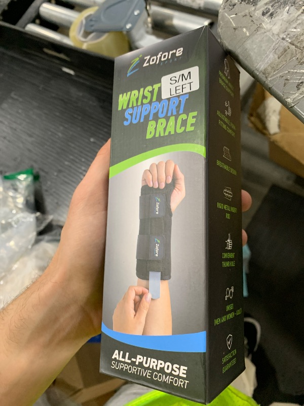 Photo 1 of Carpal Tunnel Wrist Brace Support with 2 Straps and Metal Splint Stabilizer - Helps Relieve Tendinitis Arthritis Carpal Tunnel Pain - Reduces Recovery Time for Men Women - Left (S/M)