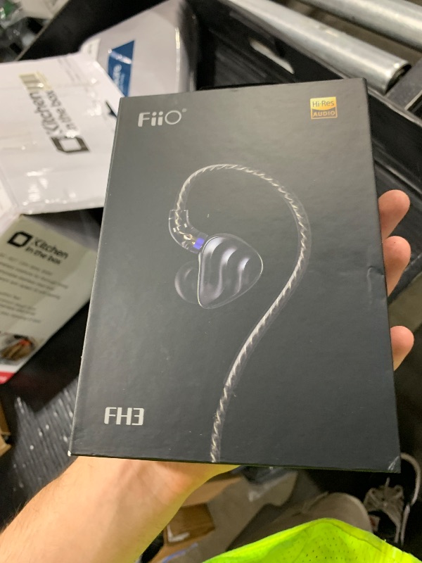 Photo 1 of FiiO FH3 HiFi Earphones 3 Drivers (1 Dynamic + 2 Knowles BA), in-Ear Earphones High Resolution, Bass Sound, High Fidelity for Smartphone/PC/Tablet