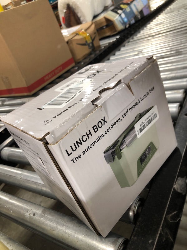Photo 1 of Cordless Electric Lunch Box, 1.2L Self Heating Lunch Box Battery Powered with Automatic Heating, BPA Free, Meal Prep Friendly (Green)