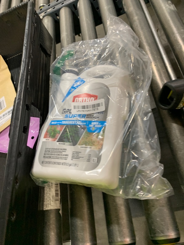 Photo 1 of Ortho GroundClear Super Weed & Grass Killer1: Ready-to-Use Continuous Spray Comfort Wand, Results in Hours, 1/2 gal.