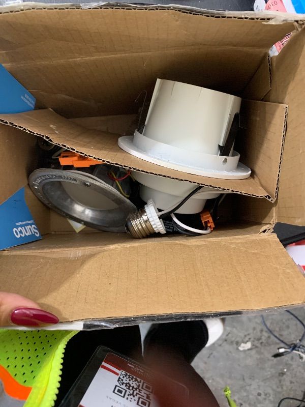 Photo 1 of Sunco 4 Inch LED Recessed Lights, Retrofit Can Lighting, 660 LM, 11W (40W Equivalent), Selectable CCT 2700K/3000K/3500K/4000K/5000K, Dimmable, Baffle Trim, Replacement Conversion Kit UL 2 Pack.