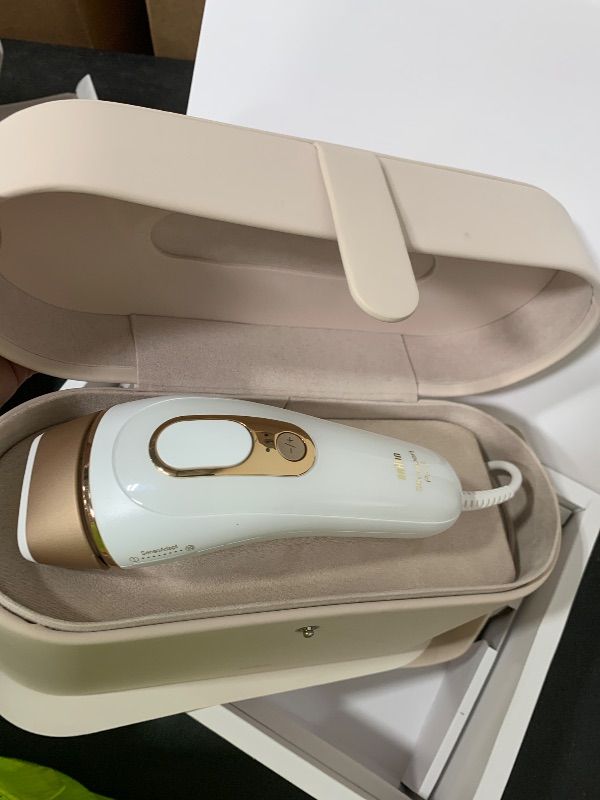 Photo 1 of Braun Smart IPL, Skin i·Expert Pro 7: at Home Laser Hair Removal, Permanent Visible Hair Reduction, Holiday Gifts for Women and Men with Free App, Vanity Case, Venus Razor, 4 Smart Heads, IPL7387