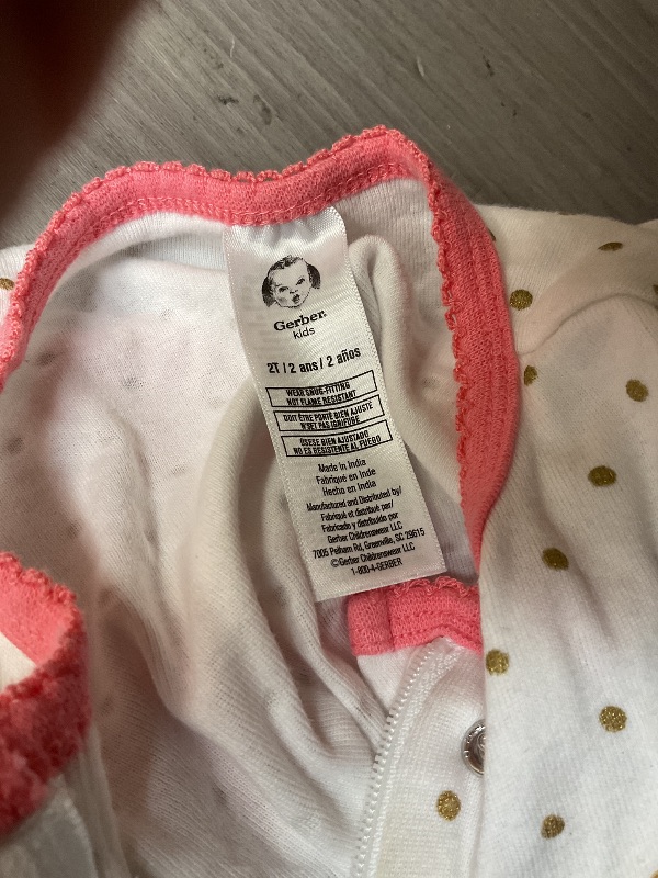 Photo 1 of Gerber Baby Girl's 1 set Footed Pajama, pink trim with gold polka dots base white with grip bottoms  , 2T