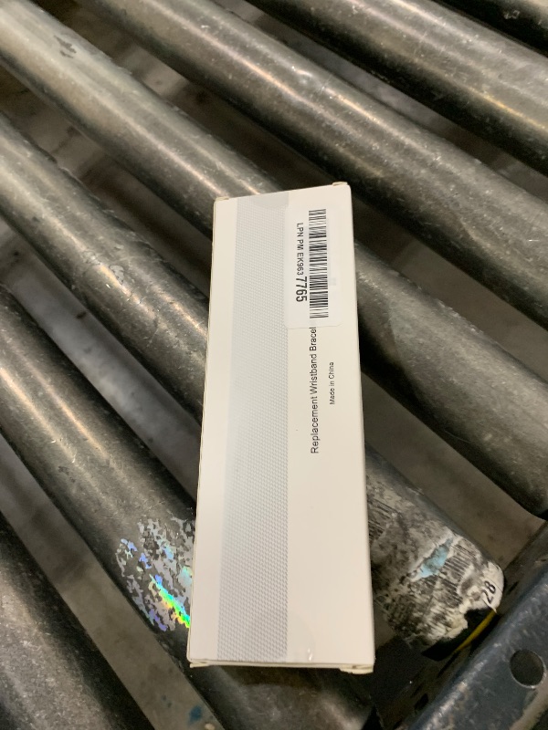 Photo 1 of MioHHR Slim Metal Band Compatible with Apple Watch Band 42mm(Series 10) 41mm 40mm 38mm,Dressy Stainless Steel Chain Strap for Women iWatch Bands Series 9 8 7 6 5 4 3 2 1 SE,Silver/Gold