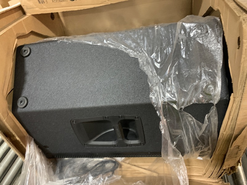Photo 1 of JBL Professional SRX815P Portable, 2-Way Bass Reflex, Self-Powered Speaker System, 15-Inch Woofer, 2000 Watt, Powered DJ Speakers, Active Mobile DJ, Amplified PA System, Musicians. Black