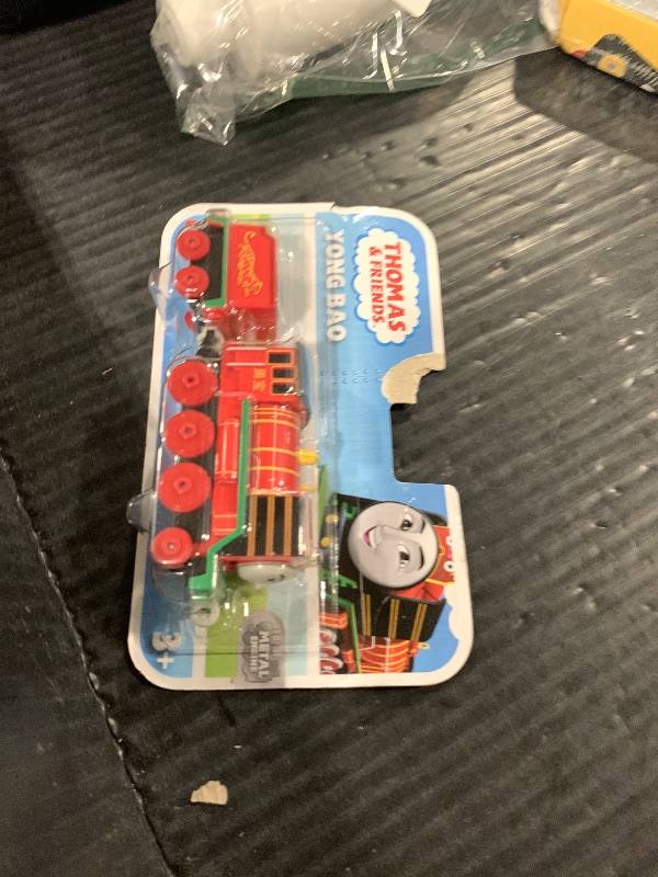 Photo 1 of Thomas & Friends Trackmaster Yong Bao Large Metallic Toy Train for Kids Ages 3 and Up (HHN39)