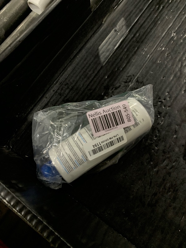 Photo 1 of La Roche-Posay Lipikar Body Lotion Daily Repair Moisturizing Cream, Fragrance Free Body Moisturizer with Shea Butter, Body Lotion for Dry Skin, Moisturizing for Sensitive Skin