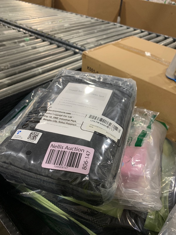 Photo 1 of 10 Set Compression Packing Cubes for Travel Essentials,Compressible Expandable Packing Cubes for Suitcase,OlarHike Luggage Organizer Bags for Travel,Handy Helper for Organizing Clothes(Black)