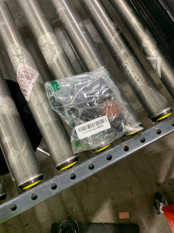 Photo 1 of 1 Set Silicone Eyeliner Brush, Eyeliner Guide Tools, Reusable Eye Liner Kit with Black and Brown Eyeliner Cream, Easy No-Skip Eyeliner Gel for makeup Novices(Black)