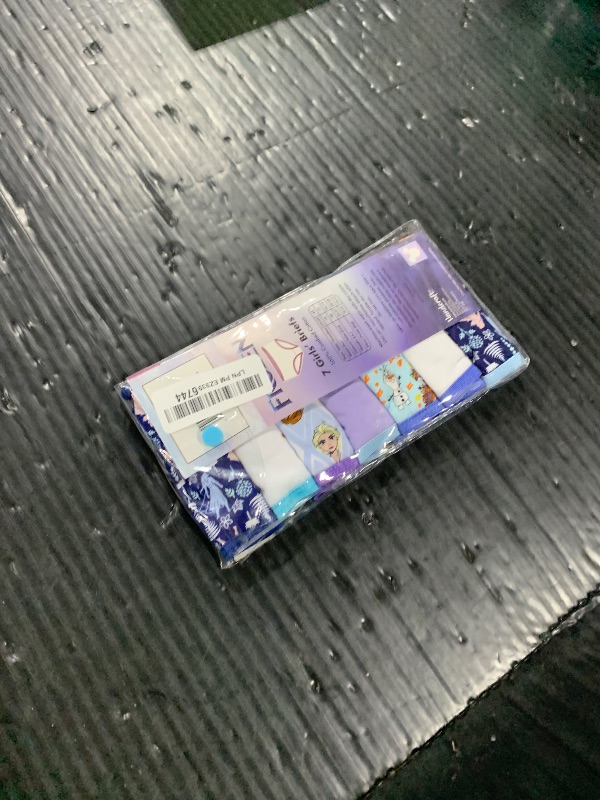 Photo 1 of Disney Girls Frozen 100% Combed Cotton Panty Multipacks With Elsa, Anna And Olaf In Sizes 2/3t, 4t, 4, 6 8 Underwear, 7-pack, 4T US