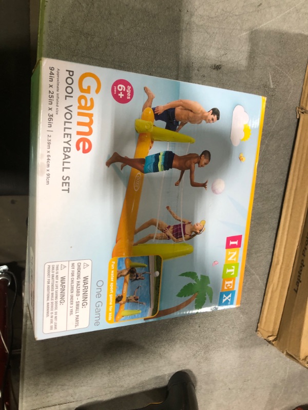 Photo 1 of Intex 56508EP Inflatable Floating Swimming Pool Toys Volleyball Game, Green