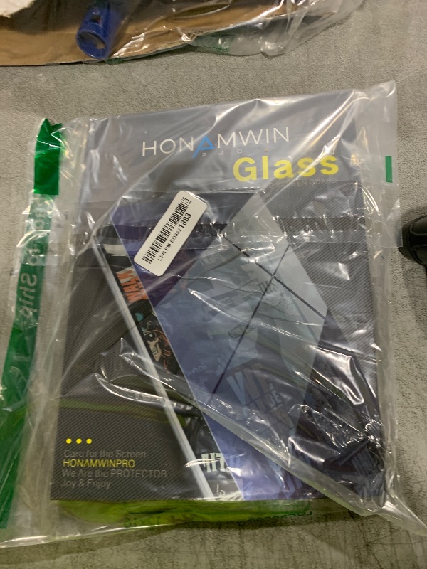 Photo 1 of HONAMWINPRO Anti Blue Light Screen Protector for iPad 10.2 (2021/2020/2019) (iPad 9th Gen, iPad 8th/7th Gen), (Care for the EYEs) (Improve Sleep) Tempered Glass Screen ProtectorLPNPMEQ6621883
