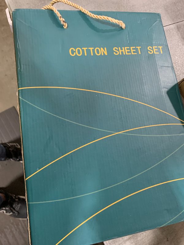 Photo 1 of LBRO2M 1000 Thread Count 100% Cotton Sheets Set,Queen Size Bed Sheet 4 Piece Sets,Long Staple,16 Inches Deep Pocket,All Season,Bedding Super Soft Comforterble Breathable,Sateen(Navy Blue)