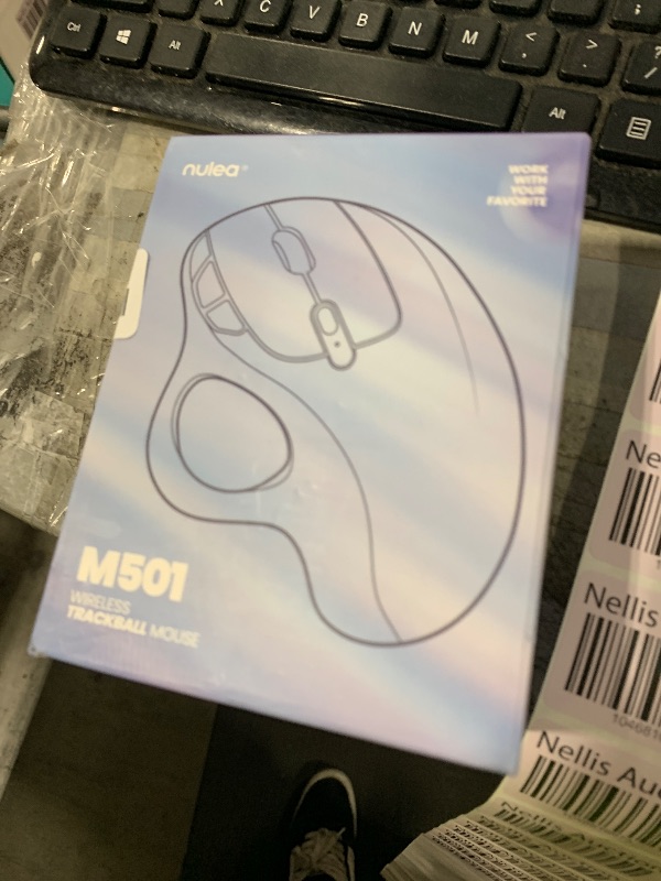 Photo 1 of M501 wireless mouse