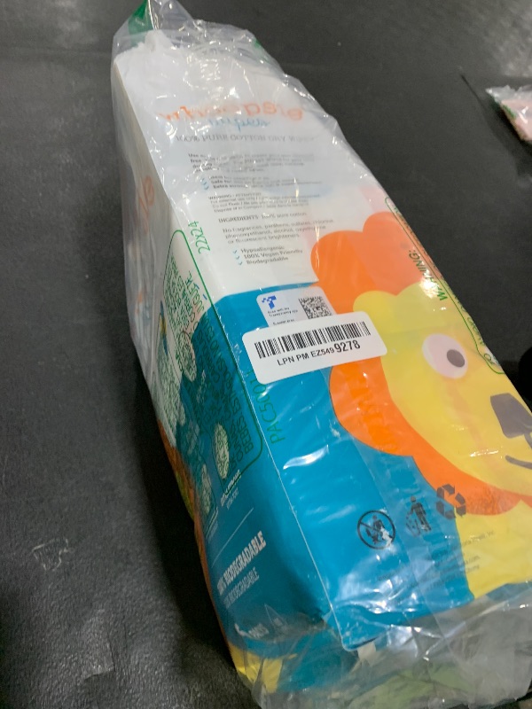 Photo 1 of 100% Pure Cotton Dry Wipes | 600 Count | Use Wet or Dry | Soft & Sensitive | Hypoallergenic | Extra Strong & Absorbent | Perfect for Diaper Changes, Runny Noses, Drool, Meal Time & Nursing