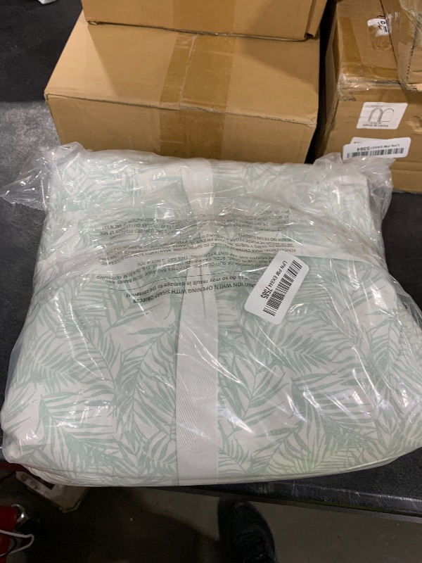 Photo 1 of Tommy Bahama - King Bed Sheets, Crisp & Cool Cotton Percale Bedding with Matching Pillowcases, Lightweight Bed Set, Oeko-Tex Certified (Palm Day Green)
