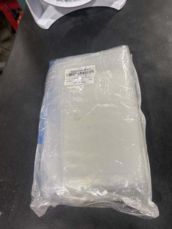 Photo 1 of 50 Pcs Sous Vide Bags Reusable 3 Size Vacuum Seal Bag for Food and Cooking Zipper Storage Vacuum Sealer Bags with Air Valve 8.27×8.66inch 10.24×11.02inch 10.24×13.38inch