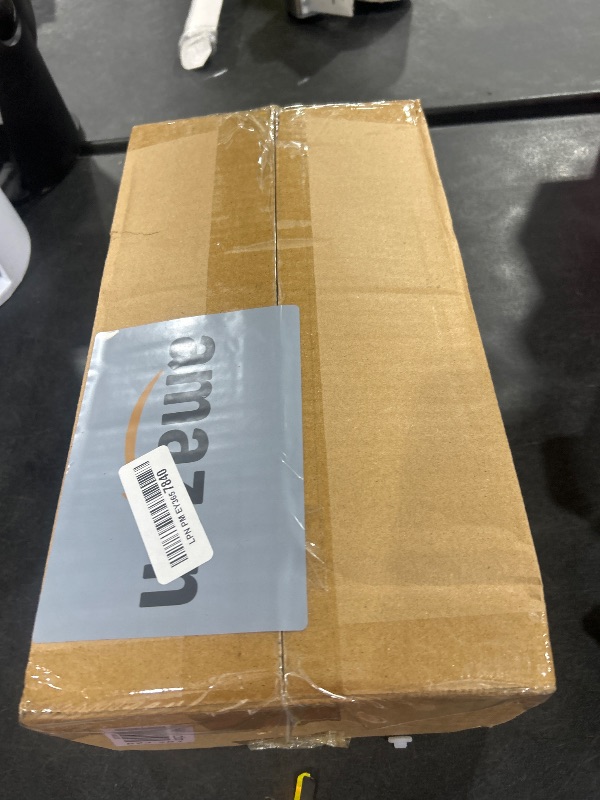 Photo 1 of RACETOP White Paper Bags with Handles Bulk 8"x4.5"x10.8" 100Pcs Gift Bags Medium Size, White Gift Bags with Handles, Gift Bag Bulk for Retail, Party, Shopping, Merchandise