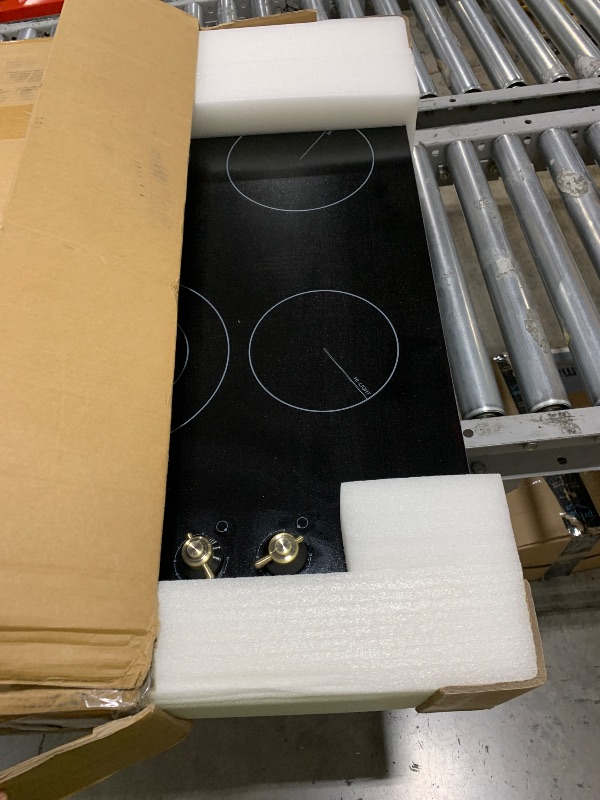 Photo 1 of Karinear Electric Cooktop 30 Inch, 4 Burners Electric Stove Top, Built-in Radiant Cooktop with Expandable Burner, Knob Control, Safety Lock, Timer, 6700W 220~240V Hard Wired(No Plug)