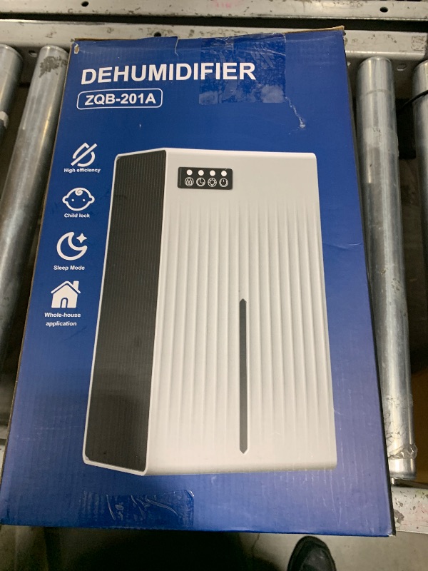 Photo 1 of dehumidifier ZQB-201A