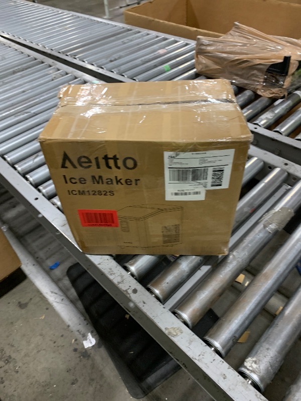 Photo 1 of Aeitto Ice Maker Countertop 26lbs/24H, Ice Machine 8 Ice Cubes Ready in 6 Mins, 2 Sizes of Bullet Ice Portable Ice Makers with Basket & Scoop, Auto Self-Cleaning for Home/Kitchen/Office Stainless