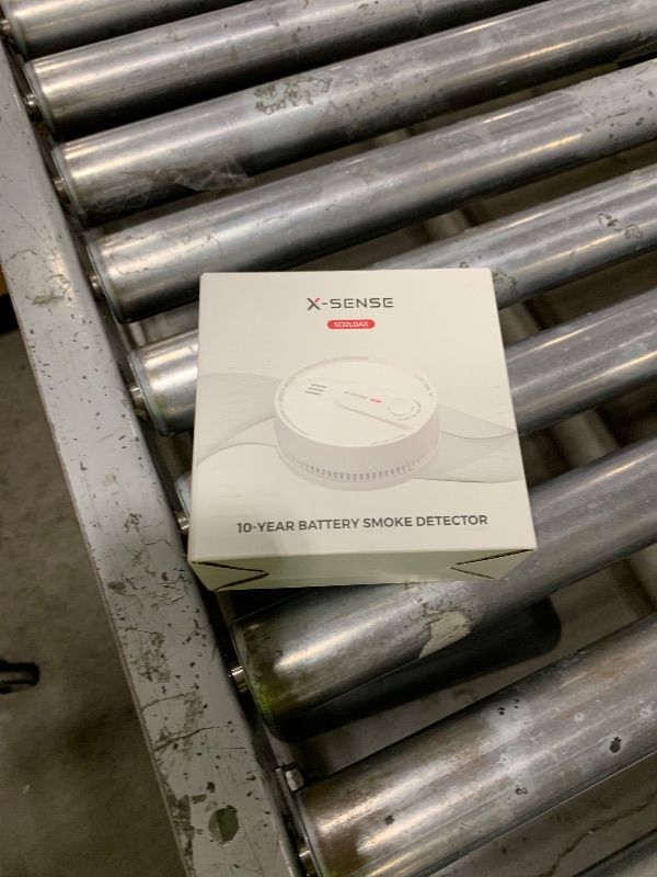 Photo 1 of X-Sense  Detector, 10-Year Battery Smoke Fire Alarm with Photoelectric Sensor, LED Indicator & Silence Button, 1-Pack